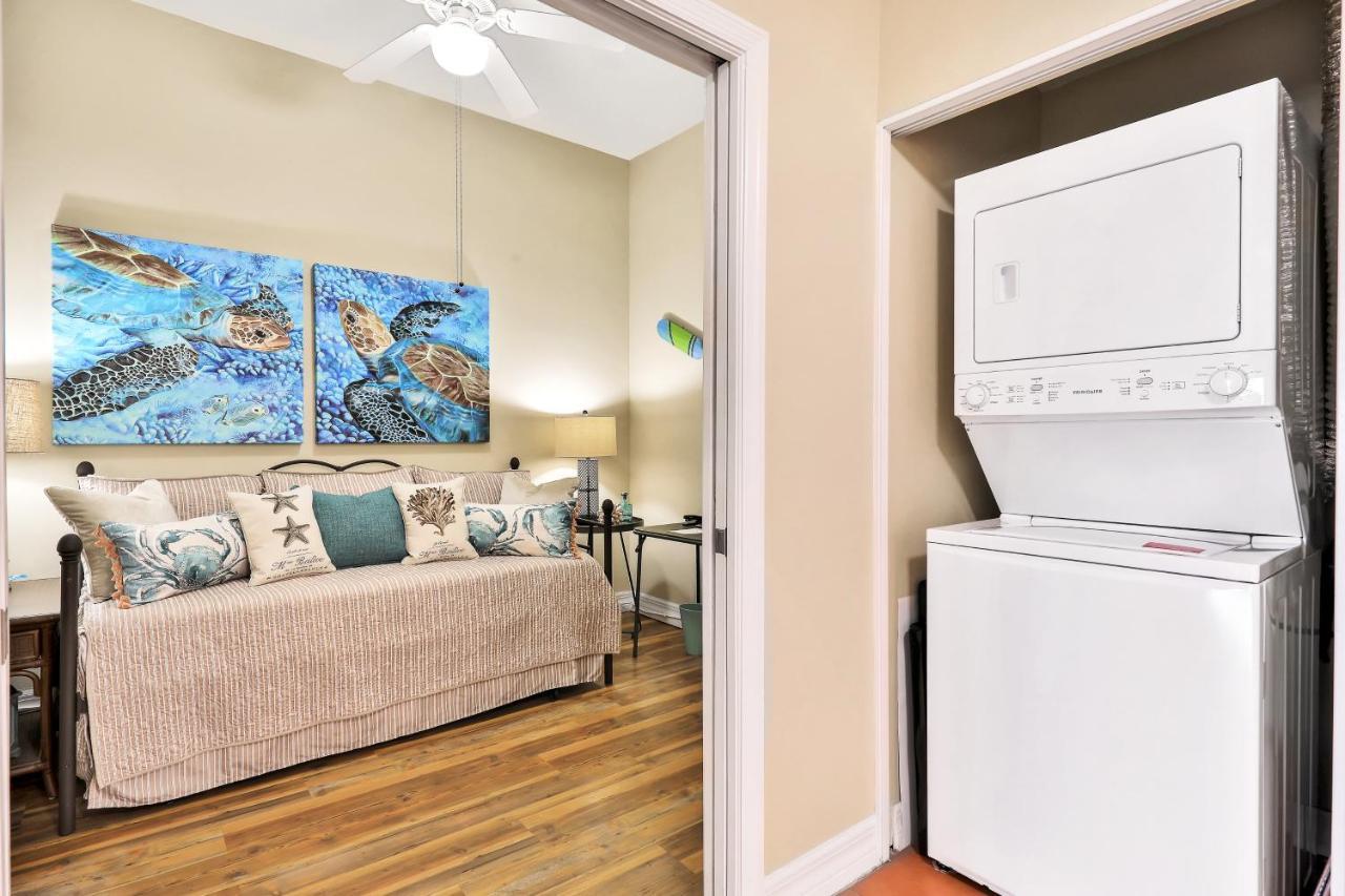 Bay Front Oasis Appartement St. Pete Beach Buitenkant foto