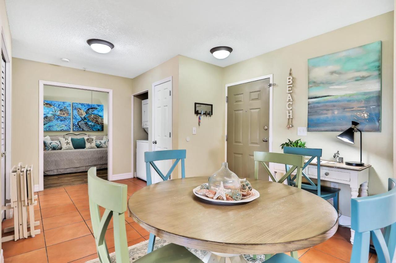 Bay Front Oasis Appartement St. Pete Beach Buitenkant foto